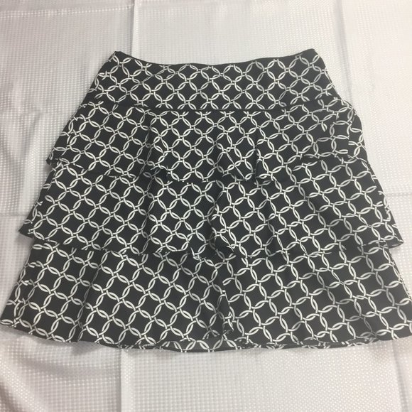 White House Black Market Circle Print Skirt Black - Picture 8 of 9